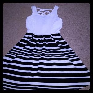 Girls dress